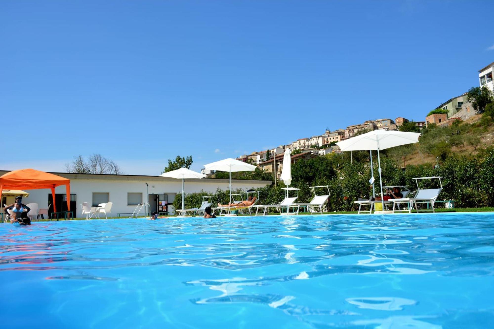 Hotel Short-Lets Vista Piscina Montemitro Exterior foto